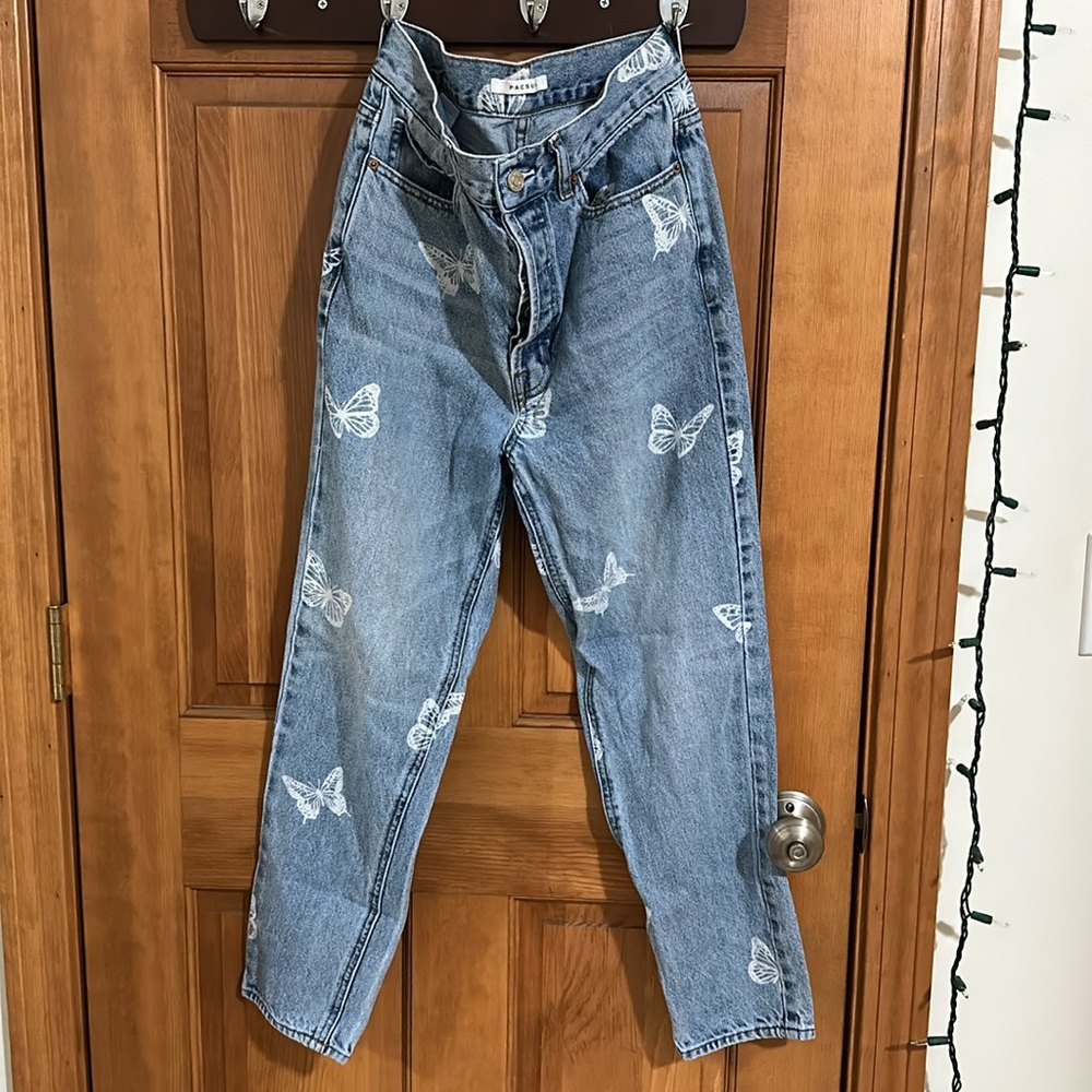 Pacsun butterfly print light wash jeans